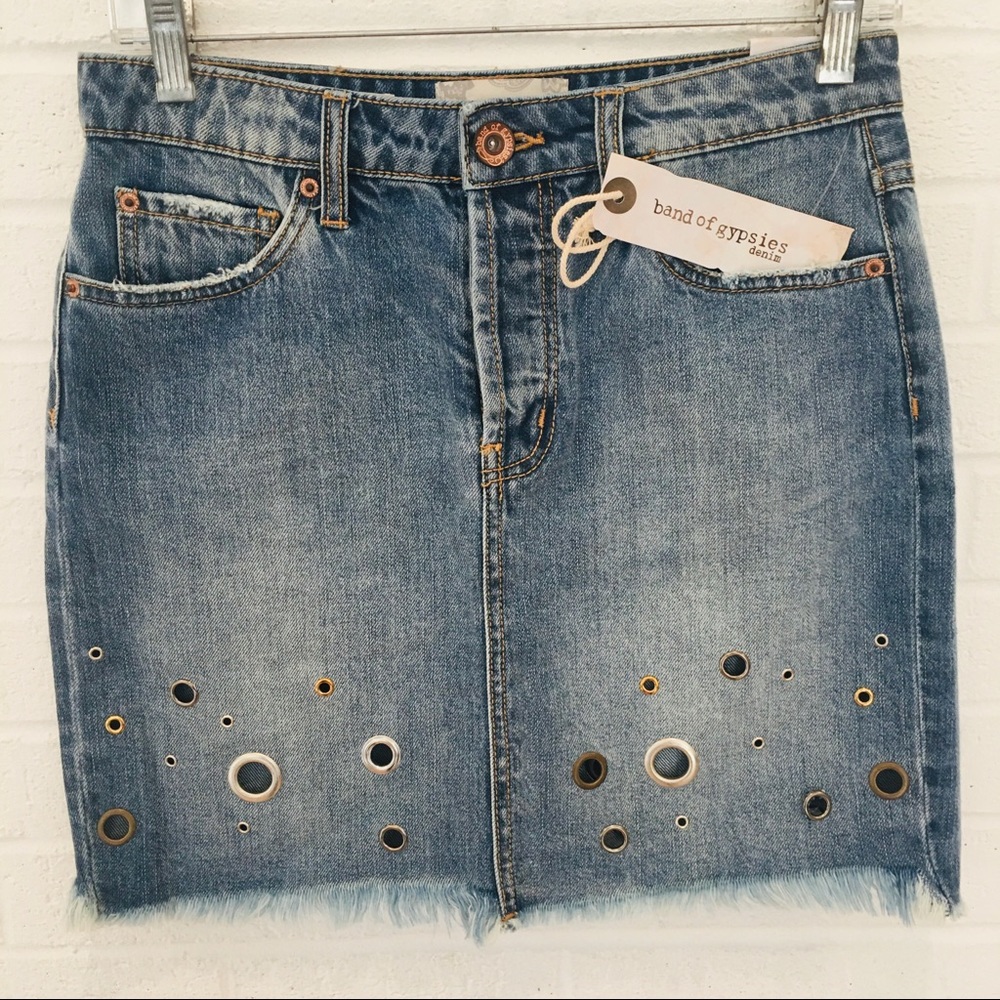 NWT Raw Hem Denim Jean Skirt 26
